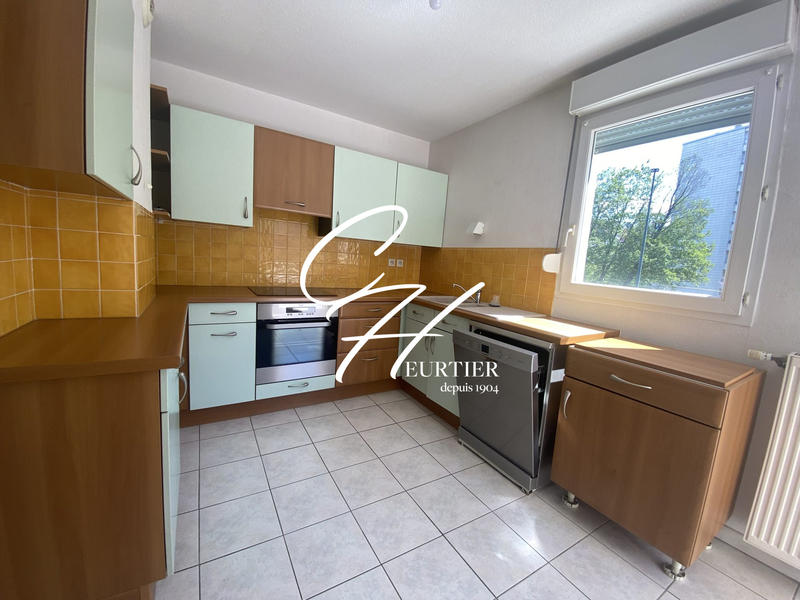 Appartement - 89 m² - 4 pièces