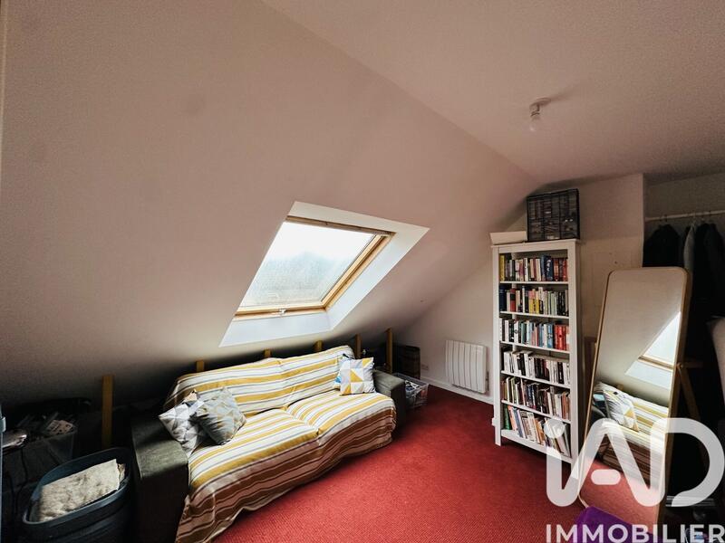 Maison - 140 m² - 8 pièces