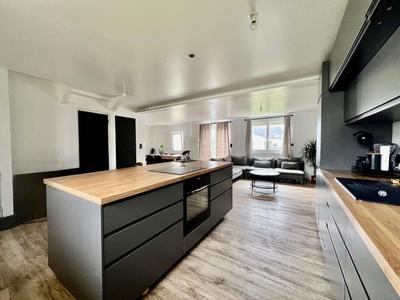 Maison - 145 m² - 5 pièces