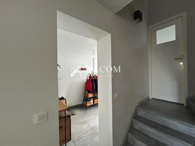 Maison - 121 m² - 6 pièces