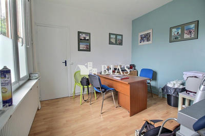 Maison - 145 m² - 9 pièces