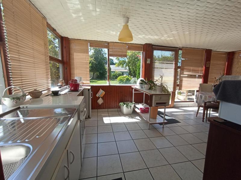 Maison - 211 m² - 16 pièces