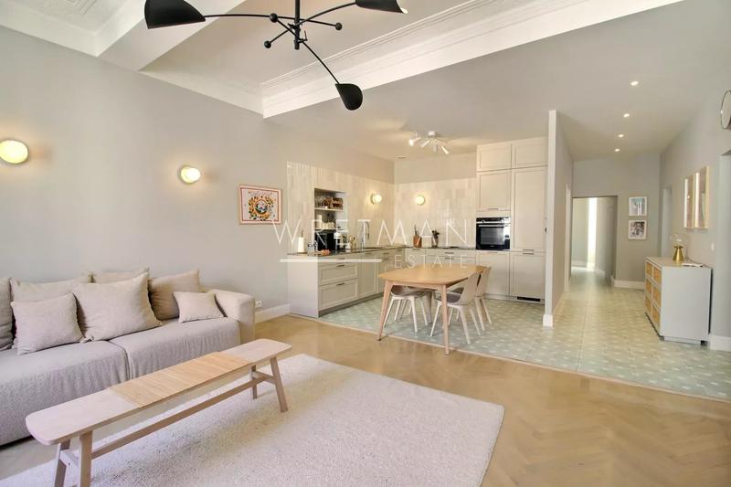 Appartement - 112 m² - 4 pièces