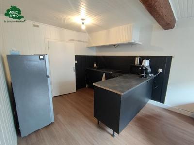 Maison de ville - 60 m² - 4 pièces