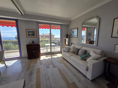 Appartement - 75 m² - 3 pièces