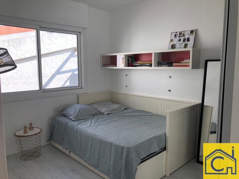 Maison - 167 m² - 6 pièces