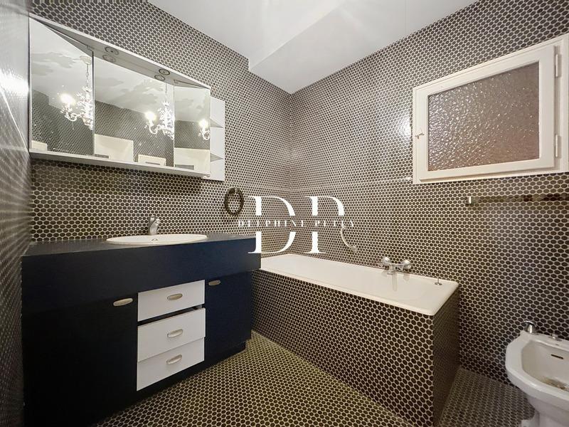 Maison - 176 m² - 6 pièces