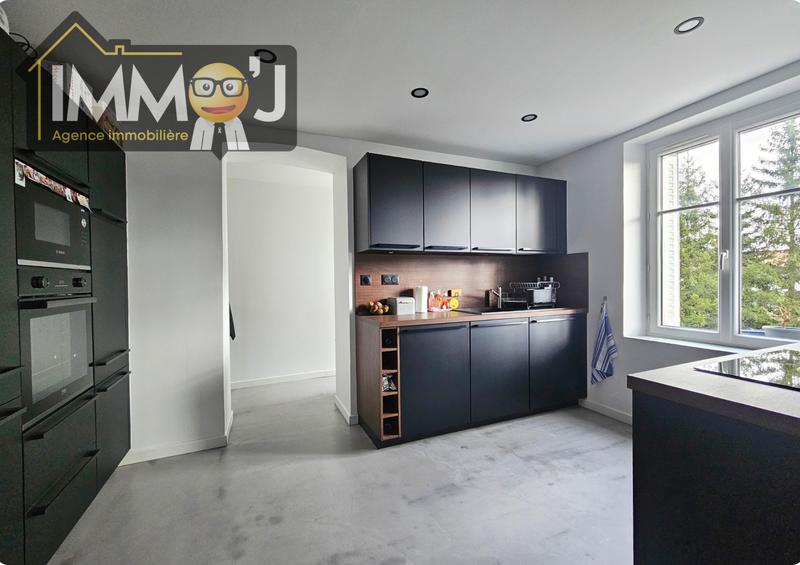 Appartement - 105 m² - 3 pièces