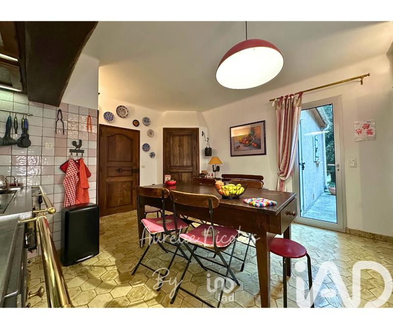 Maison - 160 m² - 5 pièces
