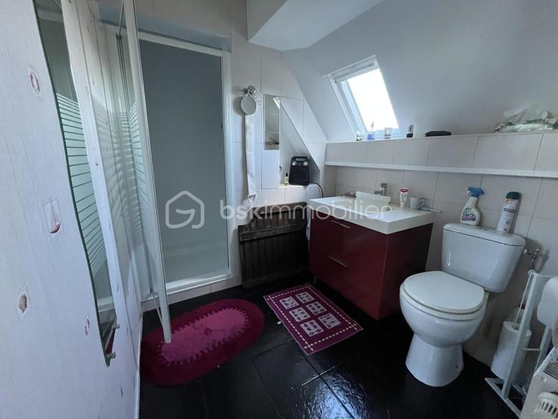 Demeure - 167 m² - 8 pièces