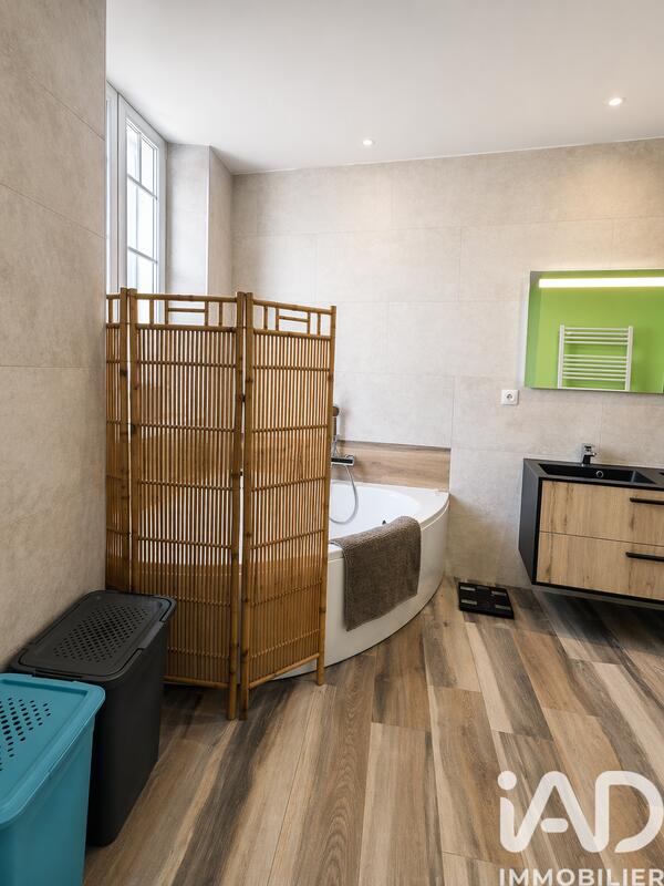 Maison - 100 m² - 4 pièces