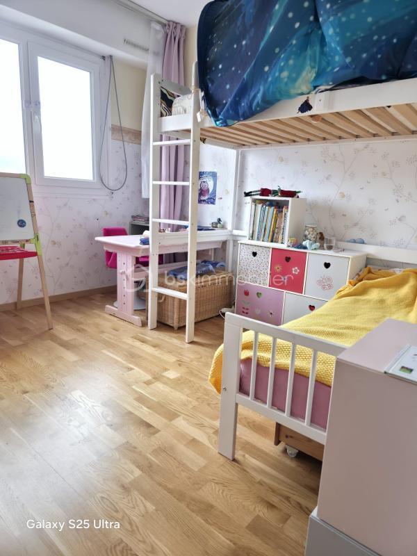 Appartement - 103 m² - 5 pièces