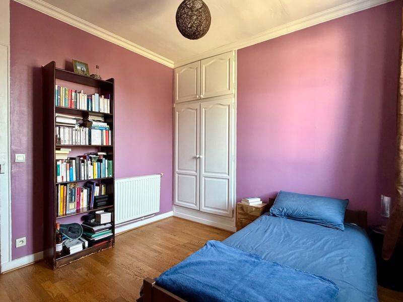 Appartement - 100 m² - 5 pièces