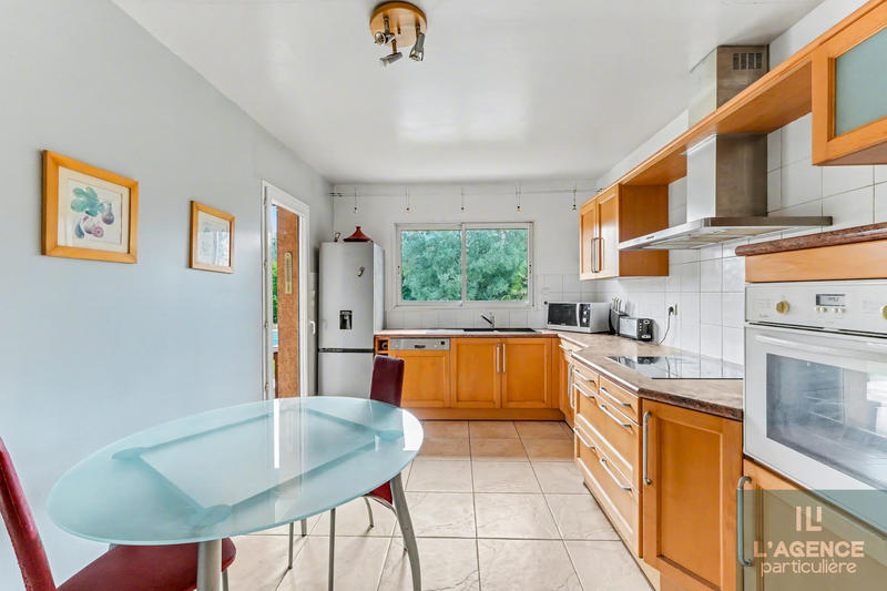 Maison - 176 m² - 6 pièces