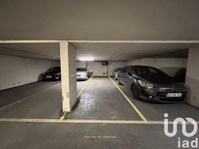Parking - 23 m²