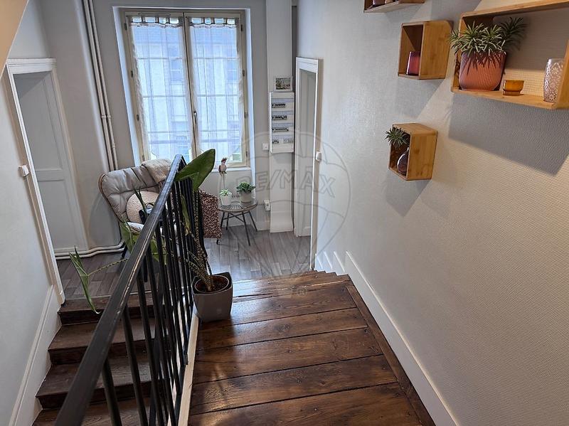 Immeuble - 240 m² - 10 pièces