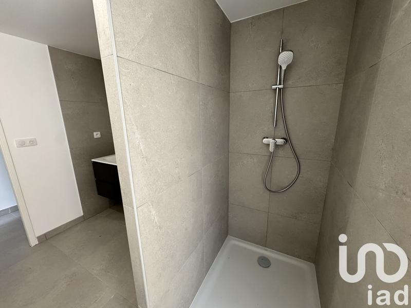 Appartement - 77 m² - 3 pièces