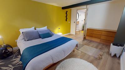 Maison - 202 m² - 7 pièces