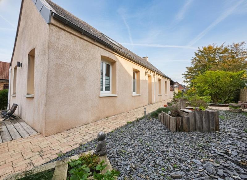 Maison - 217 m² - 8 pièces