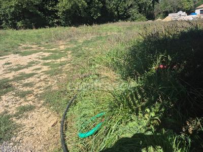 Terrain constructible - 1 060 m²