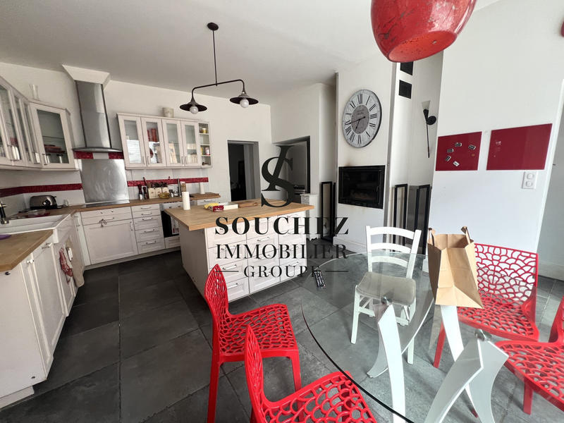 Manoir - 307 m² - 16 pièces