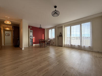 Appartement - 74 m² - 3 pièces