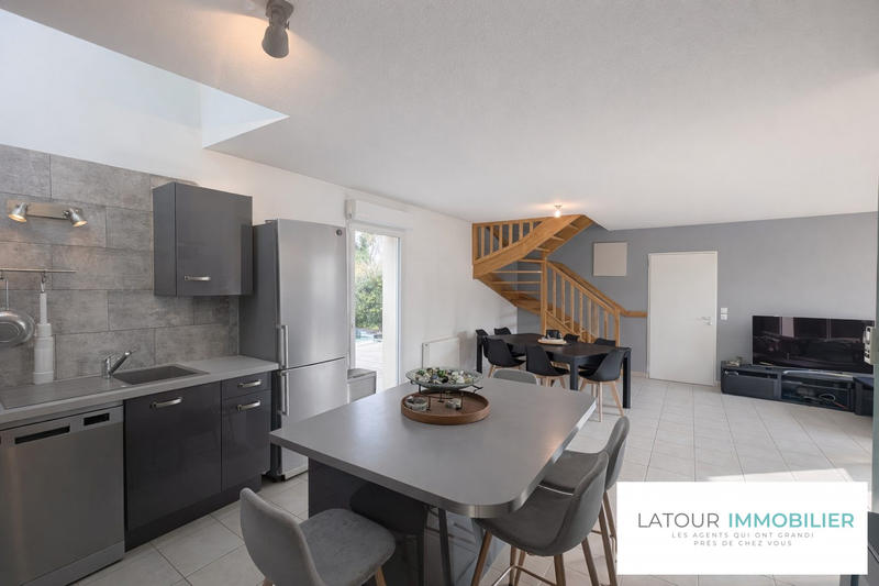 Maison - 100 m² - 5 pièces