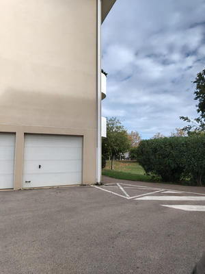 Parking / Garage - 15 m²