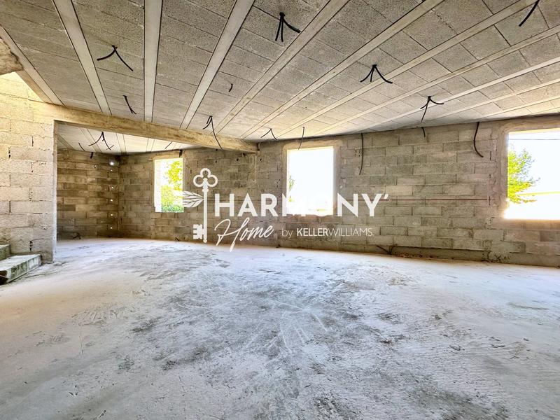 Maison - 140 m² - 3 pièces