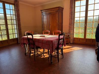 Maison de village - 295 m² - 15 pièces