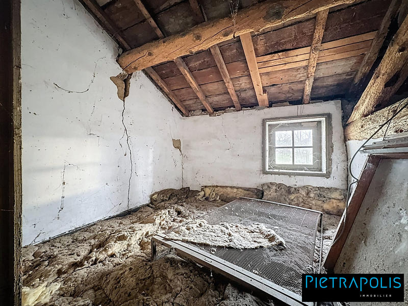 Maison - 320 m² - 7 pièces