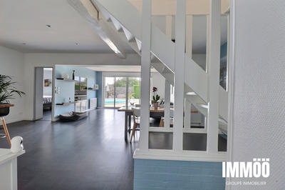 Maison - 138 m² - 5 pièces