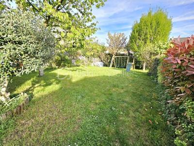 Pavillon - 162 m² - 9 pièces