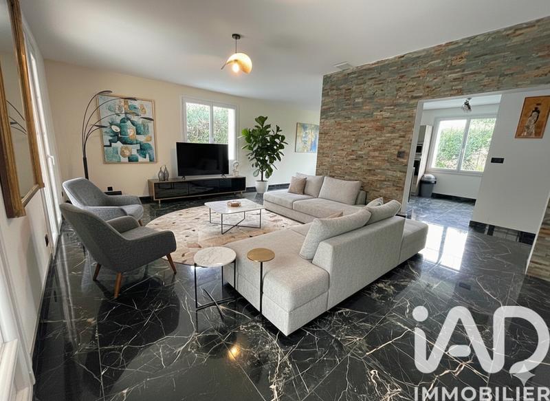 Maison - 135 m² - 6 pièces