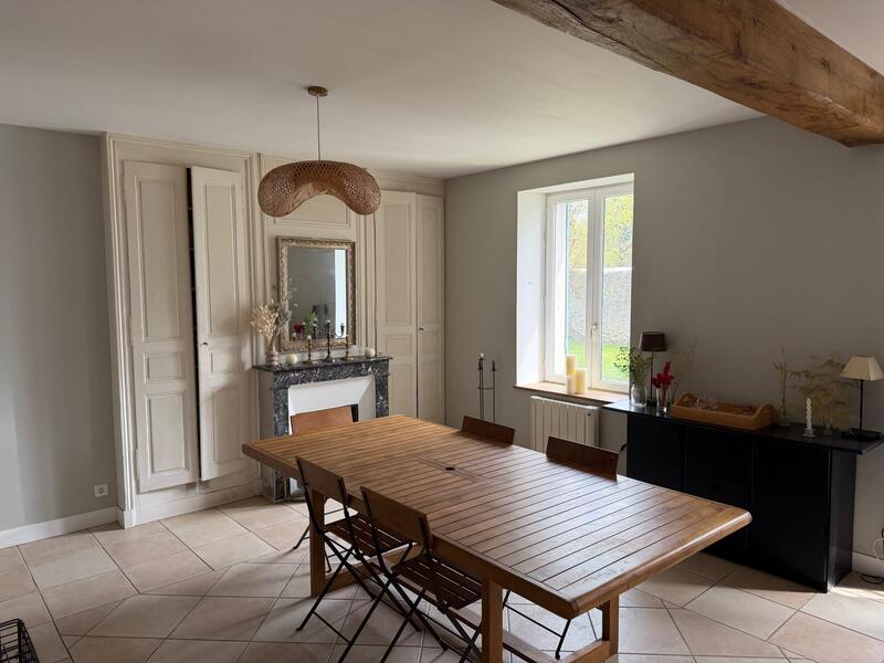 Maison ancienne - 206 m² - 6 pièces