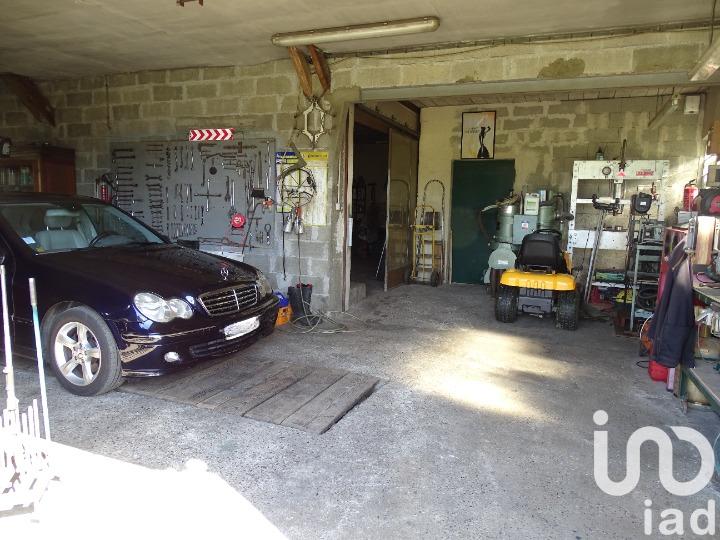 Maison - 200 m² - 8 pièces