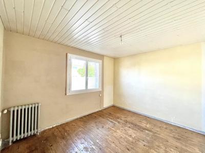 Maison - 85 m² - 5 pièces