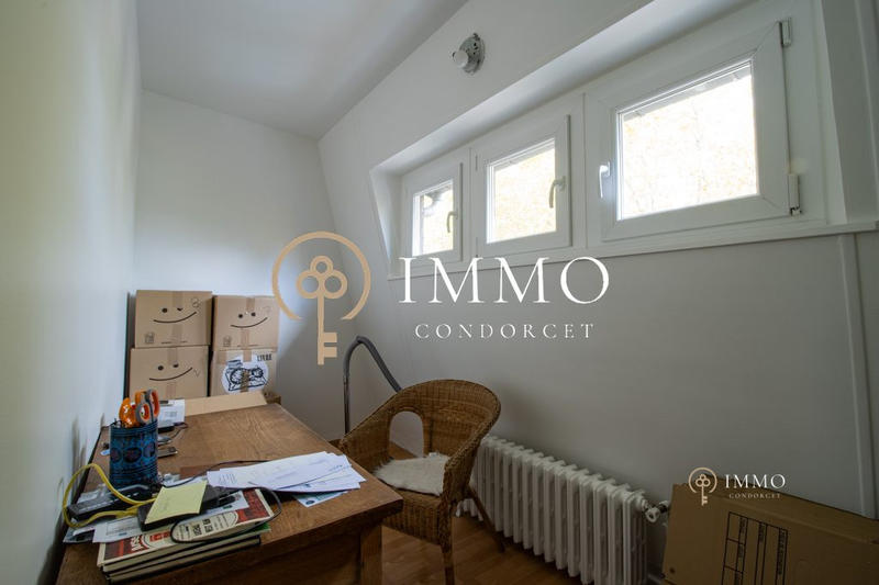 Maison - 145 m² - 8 pièces