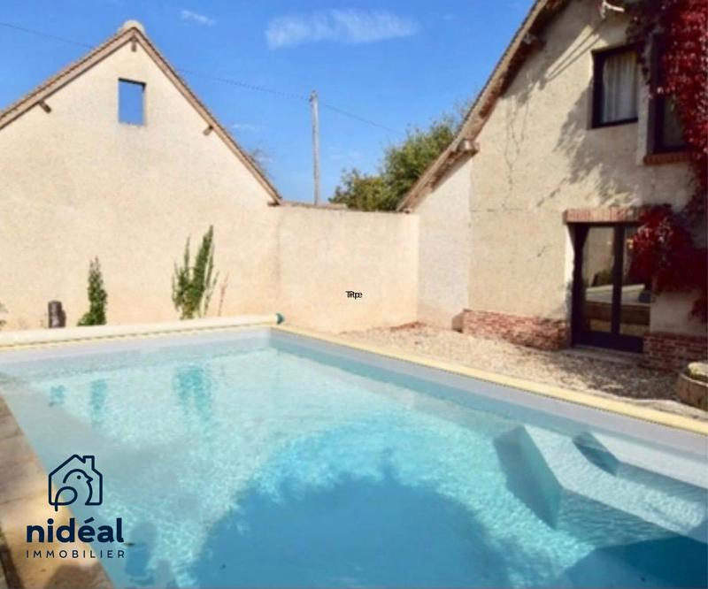 Maison ancienne - 510 m² - 20 pièces