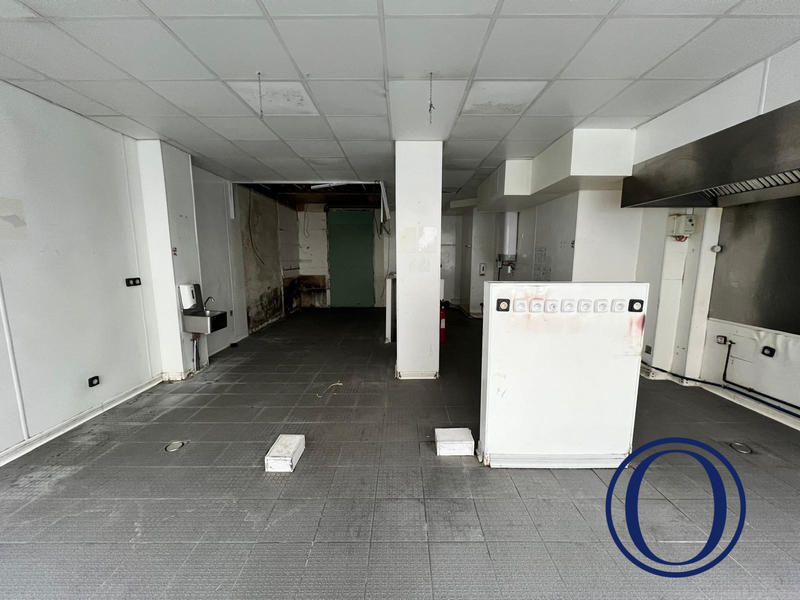 Local commercial - 90 m²