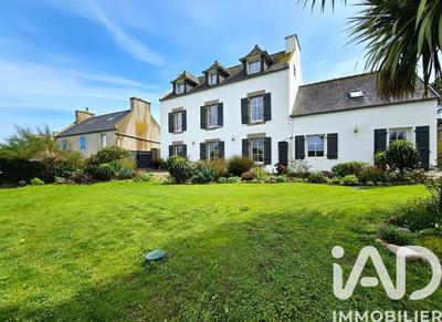 Maison - 152 m² - 7 pièces