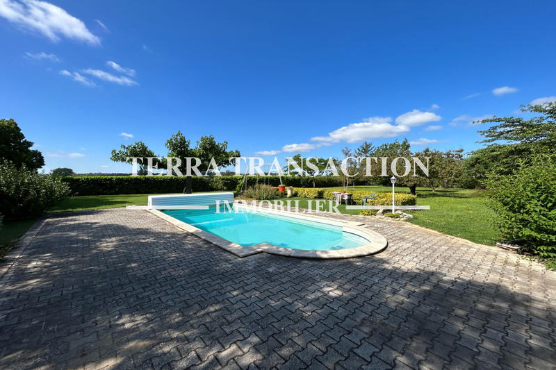 Villa - 174 m² - 6 pièces