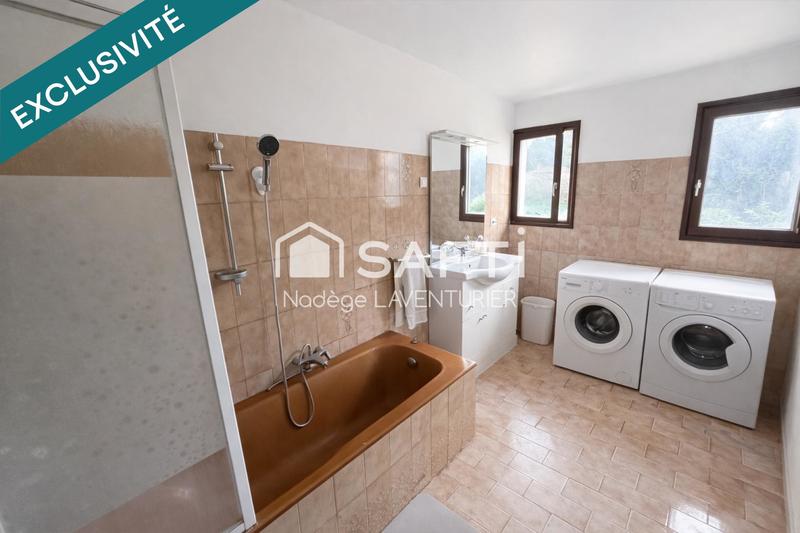 Maison - 264 m² - 5 pièces