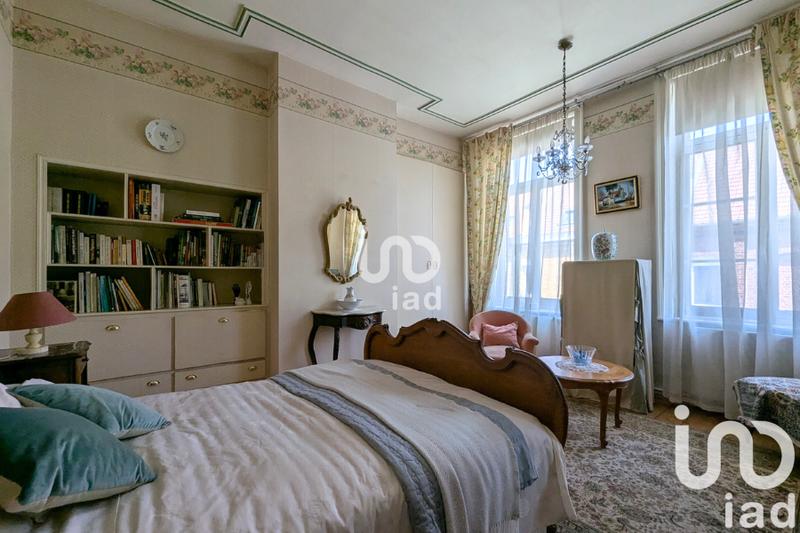 Maison - 175 m² - 8 pièces