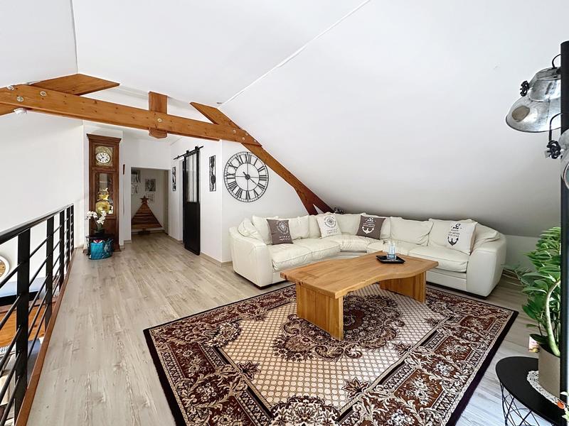 Maison - 174 m² - 5 pièces