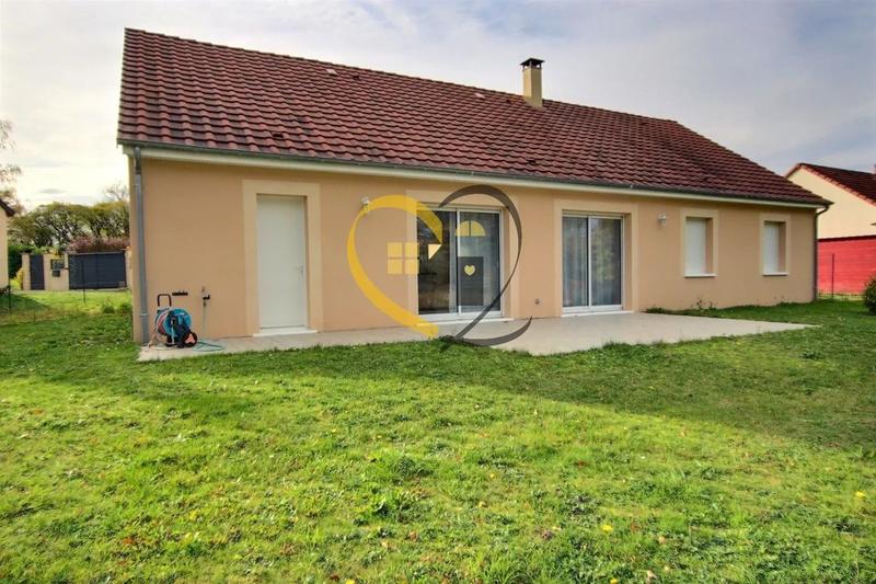 Maison de village - 130 m² - 5 pièces