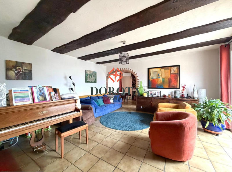 Maison - 171 m² - 7 pièces