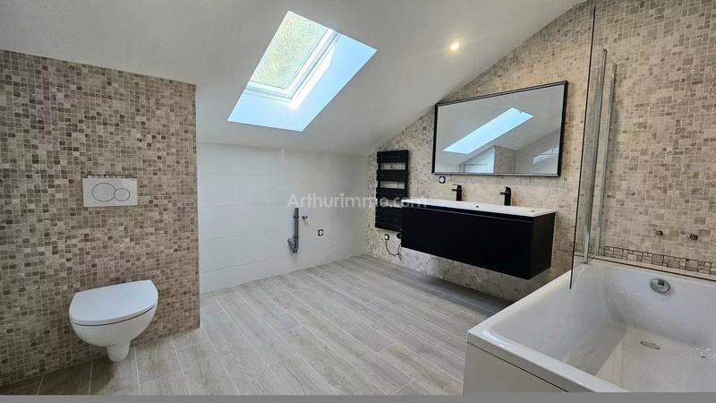 Maison - 150 m² - 6 pièces