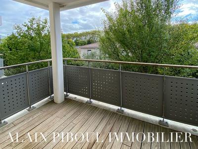 Appartement - 64 m² - 3 pièces