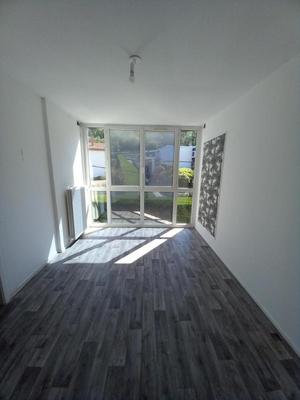 Appartement - 93 m² - 4 pièces